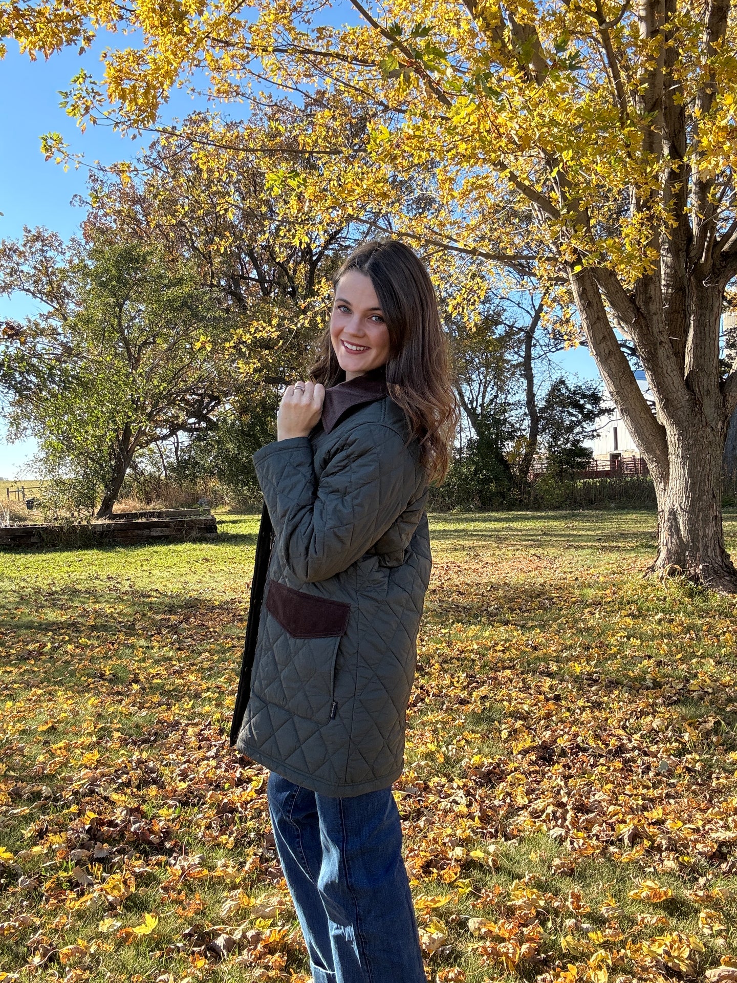 SUN RIVER QUILTED FIELD COAT IN ROSIN